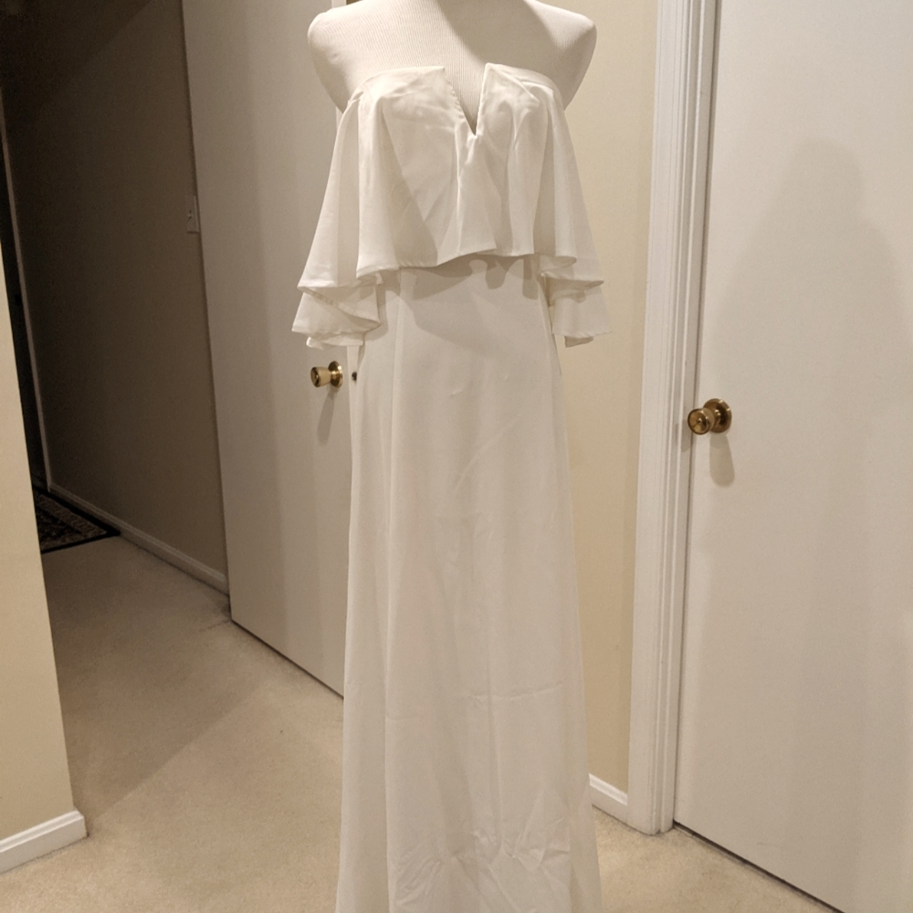 White off shoulder maxi dress